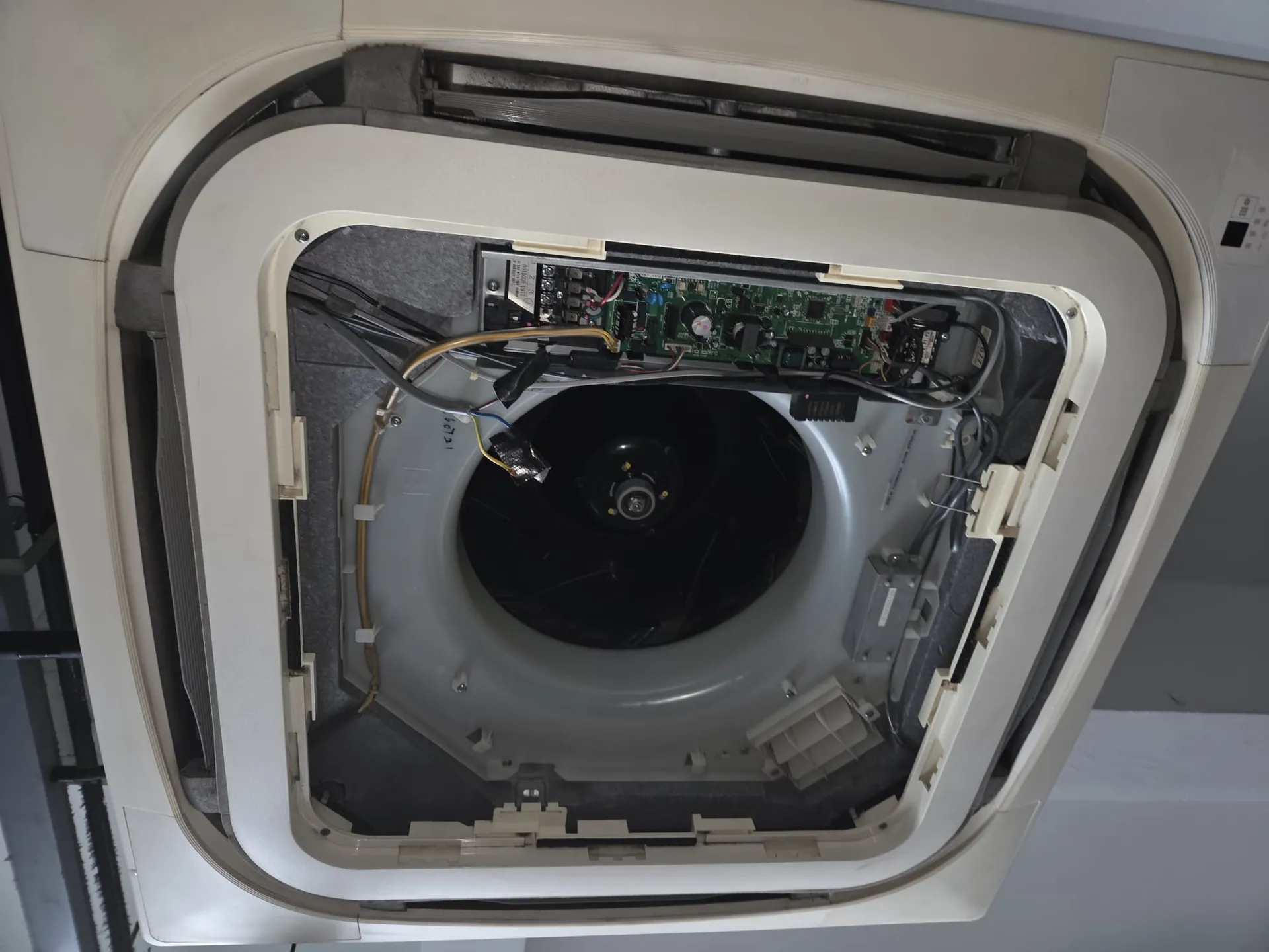 Aircon Not Cooling Repair Work